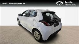 Zunanja slika - Toyota YARIS HYBRID - Toyota Yaris 1.5 VVT-i hibrid Luna 85kW - 2 - Predogledna slika