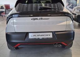Zunanja slika - Alfa Romeo Junior - 1.2 E-DCT6 MHEV 145 KM Speciale - 5 - Predogledna slika