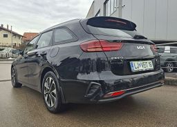 Zunanja slika - KIA Ceed - SW 1.5 T-GDi LX Champion+ ISG. M T 103 kW - 6 - Predogledna slika