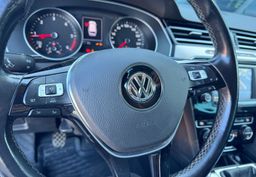 Zunanja slika - VW Passat - Variant 2.0TDI R line BT Navi Kljuka LED Alu Gretjesed x4 - 9 - Predogledna slika