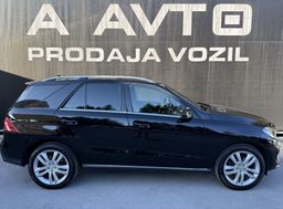 Zunanja slika - Mercedes-Benz GLE-Razred - GLE 250d-PANORAMA-360°-USNJE- NAVI-H K - 3 - Predogledna slika