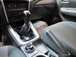 Zunanja slika - Mitsubishi L 200 - L200 Club Cab 4WD 2,2 DI-D Invite - 18 - Predogledna slika