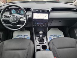 Zunanja slika - Hyundai Tucson - 1.6 T-GDI PREMIUM slo-1last-navi-alu-pdc-kamera - 7 - Predogledna slika