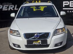 Zunanja slika - Volvo V50 - D3 Auto BUSINESS EDITION-ODLIČEN-5 VALJNI MOTOR - 1 - Predogledna slika