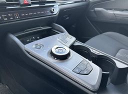 Zunanja slika - KIA Sportage - 1.6 T-GDi EX Fresh Plus . 7 DCT - 19 - Predogledna slika