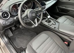 Zunanja slika - Alfa Romeo Giulia - 2.2   150ks - 19COL-KAMERA-2xPDC-  FINANCIRANJE - 7 - Predogledna slika