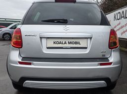 Zunanja slika - Suzuki SX4 - 1.9 TD COMFORT+ 4X4 ABS.KLIMA.CD  LEPO OHRANJEN - 5 - Predogledna slika