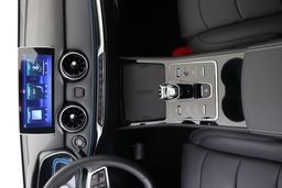 Notranja slika - Dongfeng Seres 3 - Luxury 120kw - 54kWh odprodaja novih vozil - 27 - Predogledna slika