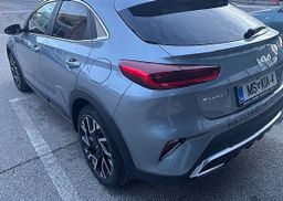 Zunanja slika - KIA XCeed - 1.6 T-GDi EX WAY ISG.7DCT 110.3 kW - 6 - Predogledna slika