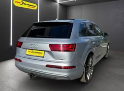Zunanja slika - Audi Q7 - E-TRON 3.0TDI QUATTRO LED NAVI ACC HUD PANO 360K.. - 8 - Predogledna slika