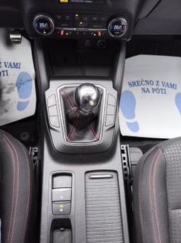 Zunanja slika - Ford Kuga - ST-LINE 1.5 EcoBlue 120PS S S- SLO -1.LASTNIK - 15 - Predogledna slika