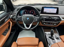 Zunanja slika - BMW Serija 5 - : 520d AUT. SPORTLiNE FULL LED HEADuP ŠIBEDAH ALU20 - 16 - Predogledna slika