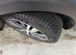 Zunanja slika - Peugeot 5008 - 1.2 PureTech 130 S&S Allure Avt.KAMERA.LED,USNJE - 8 - Predogledna slika