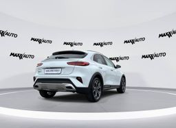 Zunanja slika - KIA XCeed - 1.5 T-GDi EX Way ISG. MT - 5 - Predogledna slika