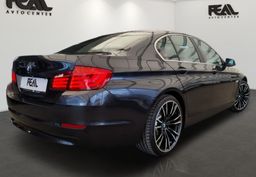 Zunanja slika - BMW Serija 5 - : 525d-V6-AVT-LIMUZINA-XENON-NAVI-PDC-TEMPOMAT-KRO - 3 - Predogledna slika