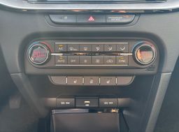 Zunanja slika - KIA XCeed - 1.5 T-GDi EX Way KAMERA-TEMPOMAT-GRETJE SEDEŽEV - 14 - Predogledna slika