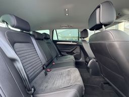 Zunanja slika - VW Passat Variant - 2.0 TDI BMT ELEGANCE AVT 200KM IQ LED ACC MASAŽNI - 11 - Predogledna slika