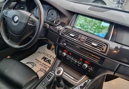 Zunanja slika - BMW Serija 5 - : 520d-FACELIFT-SPORT PAKET-USNJE-NAVI-XENON-LED-P - 14 - Predogledna slika