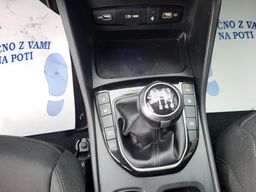 Zunanja slika - Hyundai Tucson - 1.6 CRDI Premium SLO-1last-servi-navi-acc-alu-kame - 16 - Predogledna slika