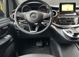 Zunanja slika - Mercedes-Benz V-Razred - V 250 d AVANTGARDE dolgi KAMERA - USNJE - DDV N1 - 8 - Predogledna slika