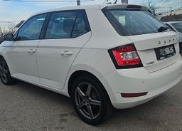 Zunanja slika - Škoda Fabia - 1.0 60ks °1.LASTNIK° °16-COL° °NAVIGACIJA °LED° - 7 - Predogledna slika