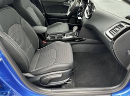 Zunanja slika - KIA XCeed - 1.6 T-GDi EX WAY ISG.7DCT - 19 - Predogledna slika