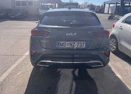 Zunanja slika - KIA XCeed - 1.5 T-GDi LX Prime ISG. M T 118 kW - 7 - Predogledna slika