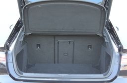 Zunanja slika - VW Arteon - 2.0TDI 4MOT.147kW R-LINE HARMAN K PANO KAM360 AM - 11 - Predogledna slika