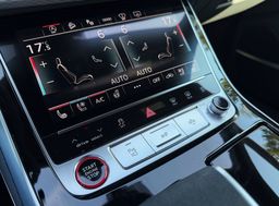 Zunanja slika - Audi RS Q8 - PERFORMANCE 4.0 TFSI Quattro HD MATRIX B.O. ACC - 14 - Predogledna slika