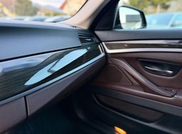 Zunanja slika - BMW Serija 5 - Touring: 520d xDrive AUT. LuxuryLiNE LED XENON USNJE ALU - 20 - Predogledna slika