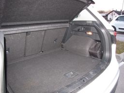 Notranja slika - VW Tiguan - 2,0 TDI BMT Highline - 6 - Predogledna slika