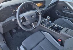 Zunanja slika - Opel Astra - 1.2 TURBO 96KW - ODLIČNO OHRANJENO-POTRJENA KNJIGA - 8 - Predogledna slika