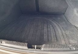 Zunanja slika - Hyundai Elantra - 1.6 CVVT STYLE SLOVENSKO POREKLO ... - 10 - Predogledna slika