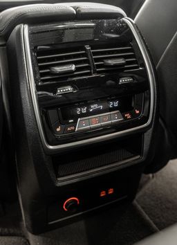 Zunanja slika - BMW X5 - serija : 3.0D-XDRIVE-M PAKET-HEAD UP-PANORAMA-NAVI-HK-21COL - 19 - Predogledna slika