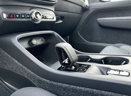 Zunanja slika - Volvo XC40 - B3 P Core Avt. - 18 - Predogledna slika