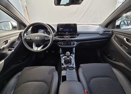 Zunanja slika - Hyundai i30 - 1.5 T-GDI MHEV PREMIUM SMART WINTER - 9 - Predogledna slika