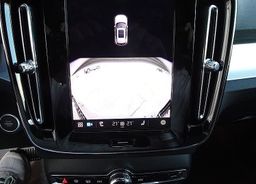 Zunanja slika - Volvo XC40 - 2.0 B3 Core 2WD -VIRTUAL -KAMERA -NAVI - 8 - Predogledna slika