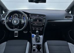 Zunanja slika - VW Golf - 2.0 R 4MOTION-ACC-DYNAUDIO-XENON-PDC-KAMERA-ALU19 - 8 - Predogledna slika