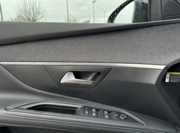 Zunanja slika - Peugeot 5008 - 1.5 BlueHDI 130 S S Allure Pack Avt. - 13 - Predogledna slika