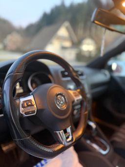 Notranja slika - VW Golf - 2,0 TSI GTI DSG - 7 - Predogledna slika