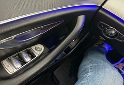 Zunanja slika - Mercedes-Benz E-Razred - E 220 d Avantgarde Avt.KAMERA.NAVI.USNJE.LED - 4 - Predogledna slika