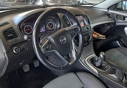 Zunanja slika - Opel Insignia - 2.0 CDTI  4+4 POGON VELIKO OPREME LEPO OHRANJEN - 4 - Predogledna slika