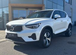 Zunanja slika - Volvo XC40 - B3  P  163hp Core 3 leta garancije + 3 servisi - 1 - Predogledna slika