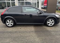 Zunanja slika - Volvo C30 - DRIVe MOMENTUM +velik servis + letna platišča - 3 - Predogledna slika