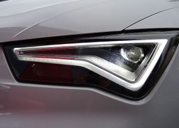 Zunanja slika - Seat Ateca - 1.5 TSI 150 KM STYLE EDITION - VLEČNA KLJUKA - - 18 - Predogledna slika