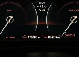 Zunanja slika - BMW Serija 5 - Touring: 520d Touring LUX.LINE.LED.VZR. KAM. PANORAMA. - 16 - Predogledna slika