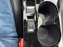 Zunanja slika - Peugeot 2008 - 1,2 PureTech 100 S&S Allure - 17 - Predogledna slika