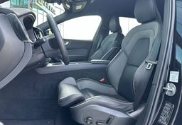 Zunanja slika - Volvo XC60 - B5P AWD Black Edition Avt. BLISS ACC MEMORY, GRET. - 10 - Predogledna slika