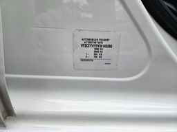 Zunanja slika - Peugeot 208 - 1,5 BlueHDi 100 S&S - Premium Pack - 13 - Predogledna slika