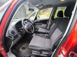 Notranja slika - Suzuki SX4 - Suzuki  1.5 GLX 2WD - 19 - Predogledna slika